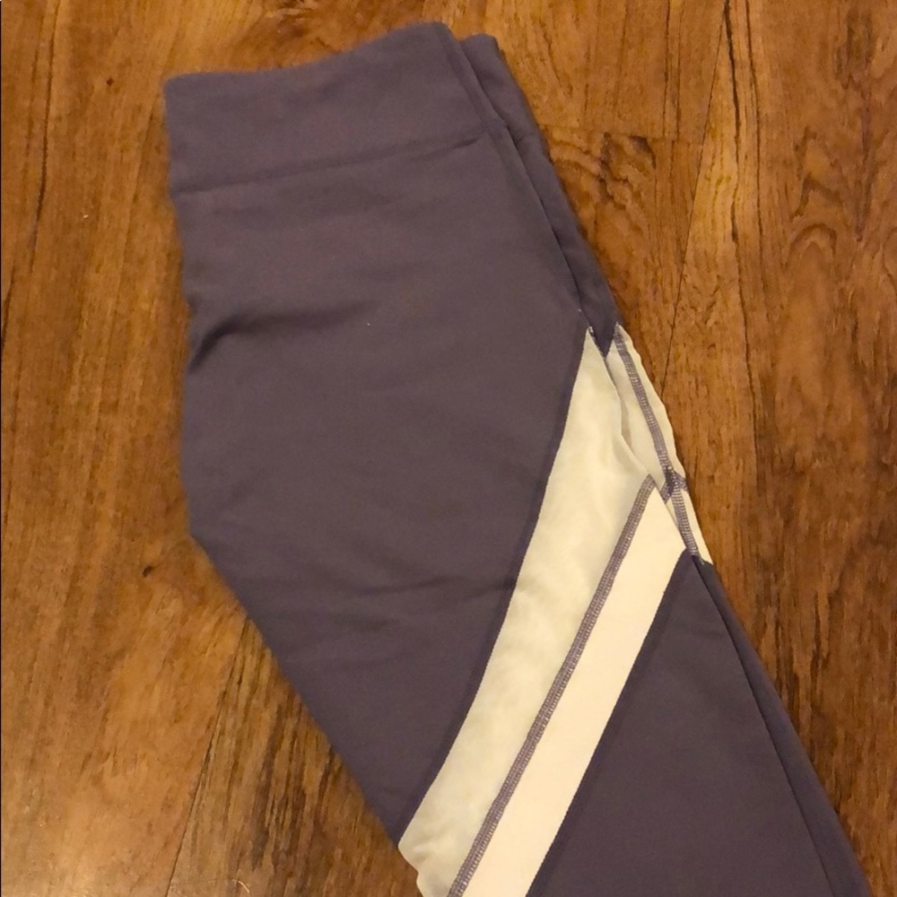 FABLETICS leggings yoga pants size m BRAND NEW